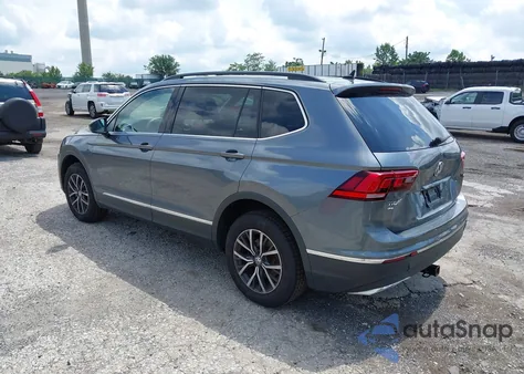 2020 Volkswagen Tiguan 2.0T Se/2.0T Se R-Line Black/2.0T Sel from USA, damaged, VIN 3VV2B7AX2LM038095